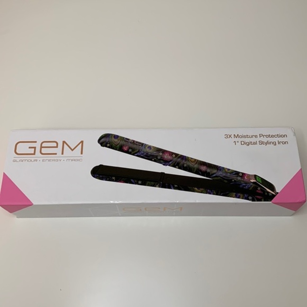 GEM (Glamour Energy Magic) Flat Iron